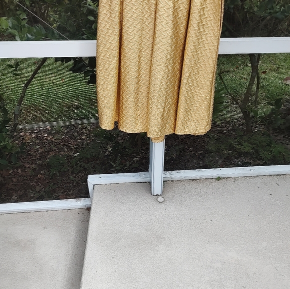 LuLaRoe gold pleated skirt - Picture 5 of 5
